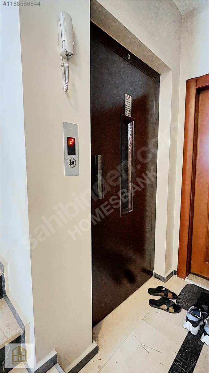 BİLGİ ÜNİVERSİTE SANTRAL İSTANBUL 12 YAŞINDA 2+1 EŞYALI KİRALIK